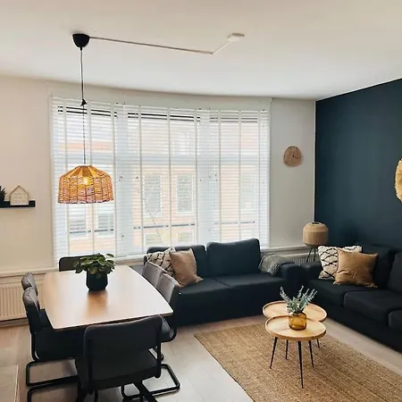 M Adam Iii Apartment
