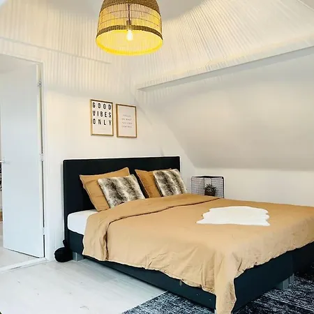 Apartment M Adam Iii Rotterdam